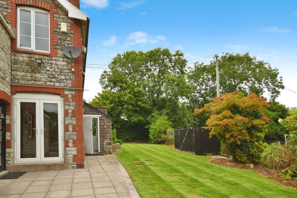 Property photo 1 of 14 Rear Garden