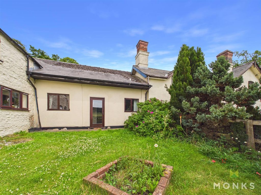 Property photo 1 of 8 Cam01520G0-Pr0418-Still015.Jpg