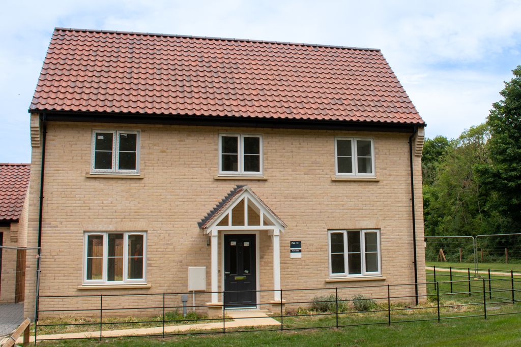 Property photo 1 of 15 Exterior