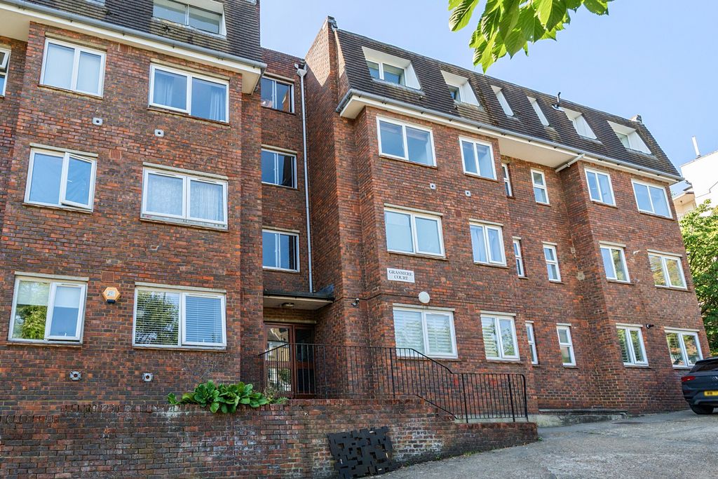 Property photo 1 of 10 1495374-1-6A589A9...