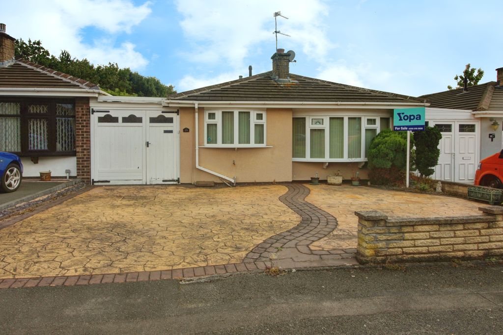 Property photo 1 of 11 Front Elevation