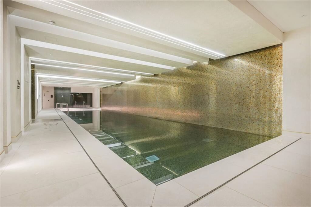 Property photo 1 of 20 (Main)