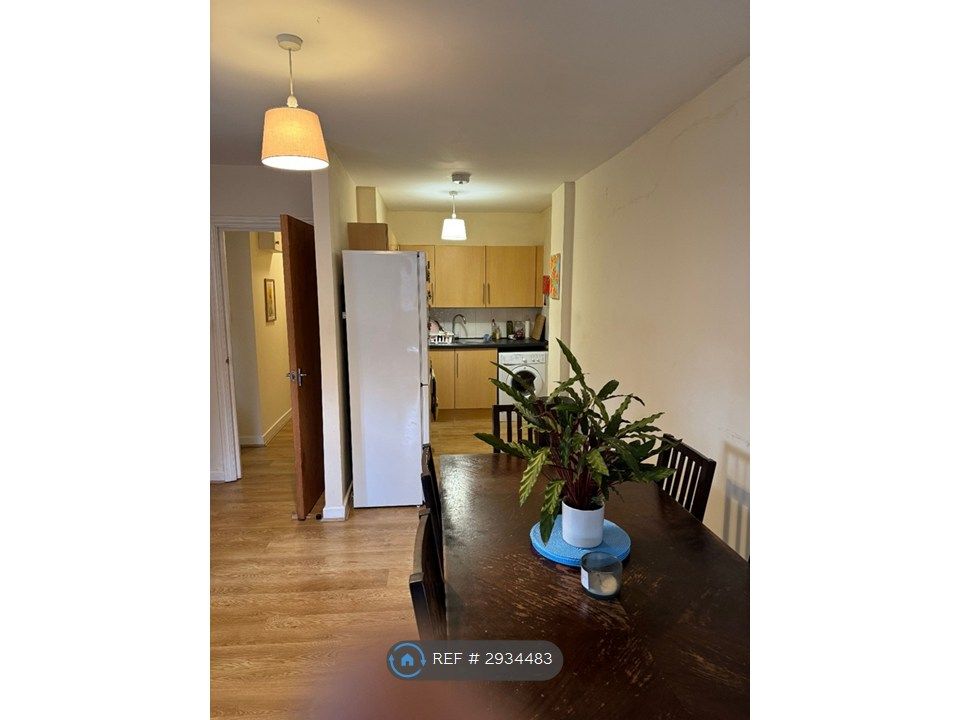 Property photo 2 of 10 Open Plan Living Room And Kitchen