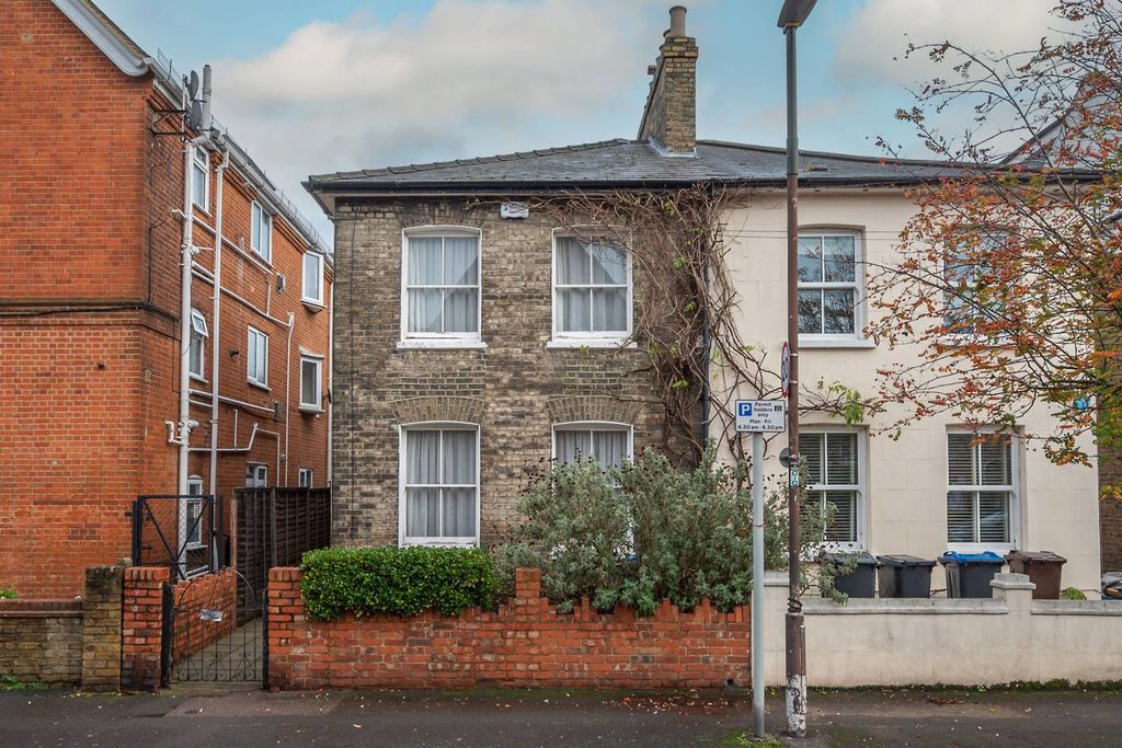 Property photo 1 of 10