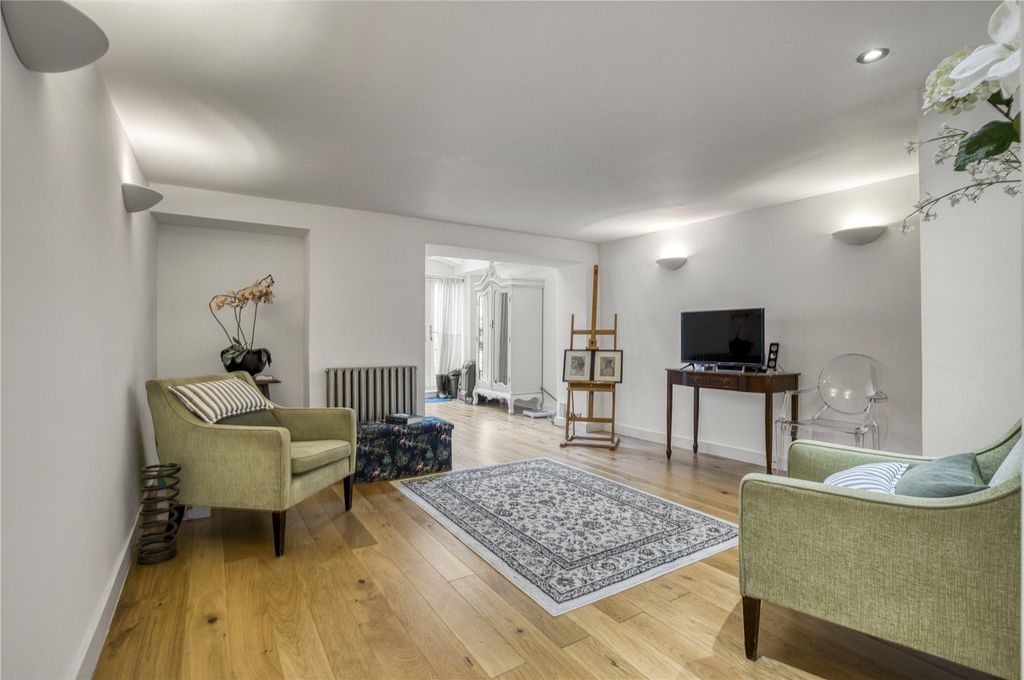 Property photo 2 of 30 Reception Room