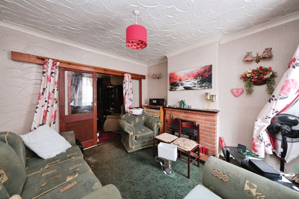 Property photo 3 of 24