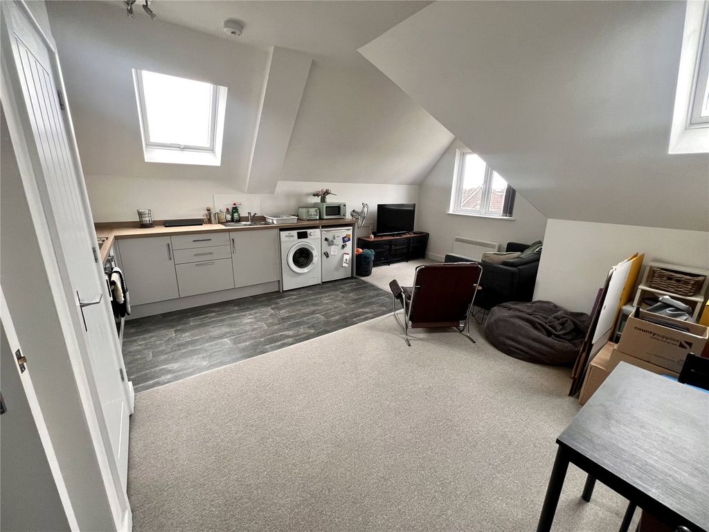 Property photo 2 of 5 Picture No. 01