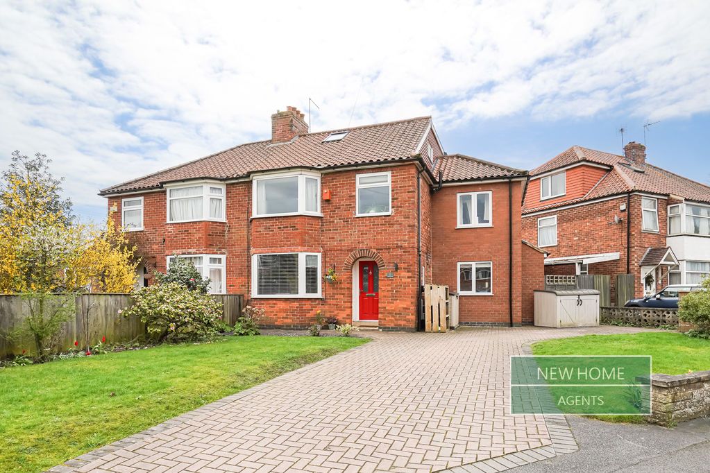 Property photo 1 of 35 Photo 35