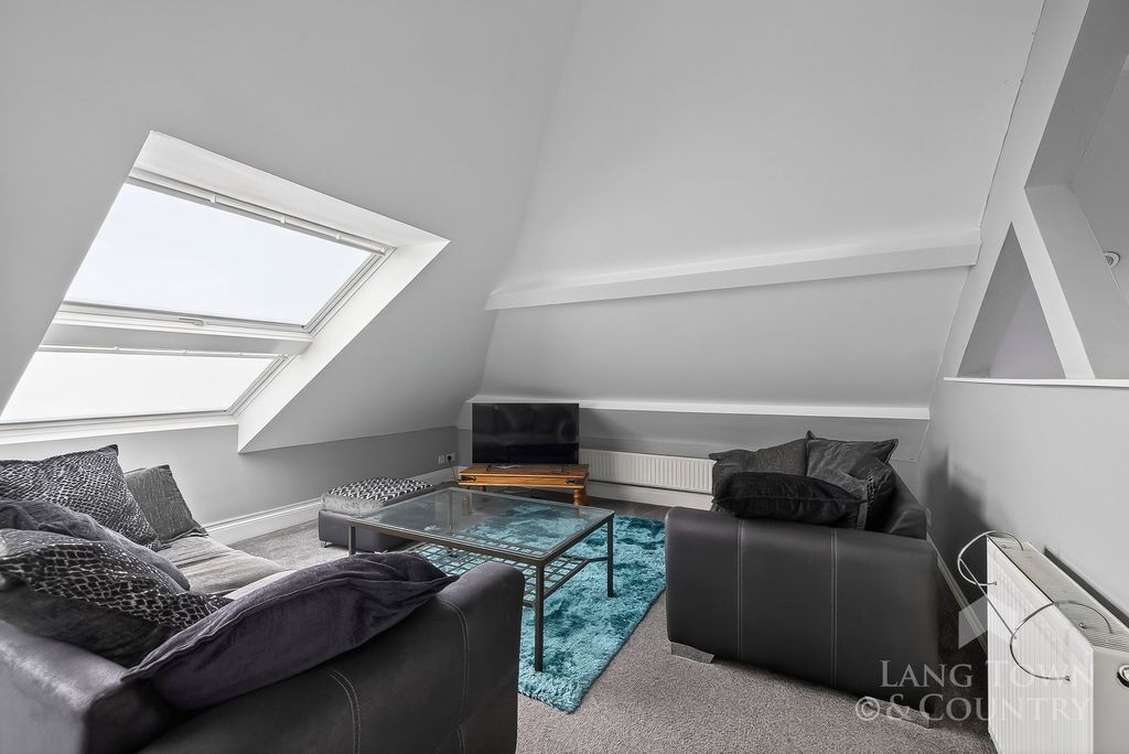 Additional image 7 of 3 bed flat for saleMolesworth Road, Stoke, Plymouth PL3