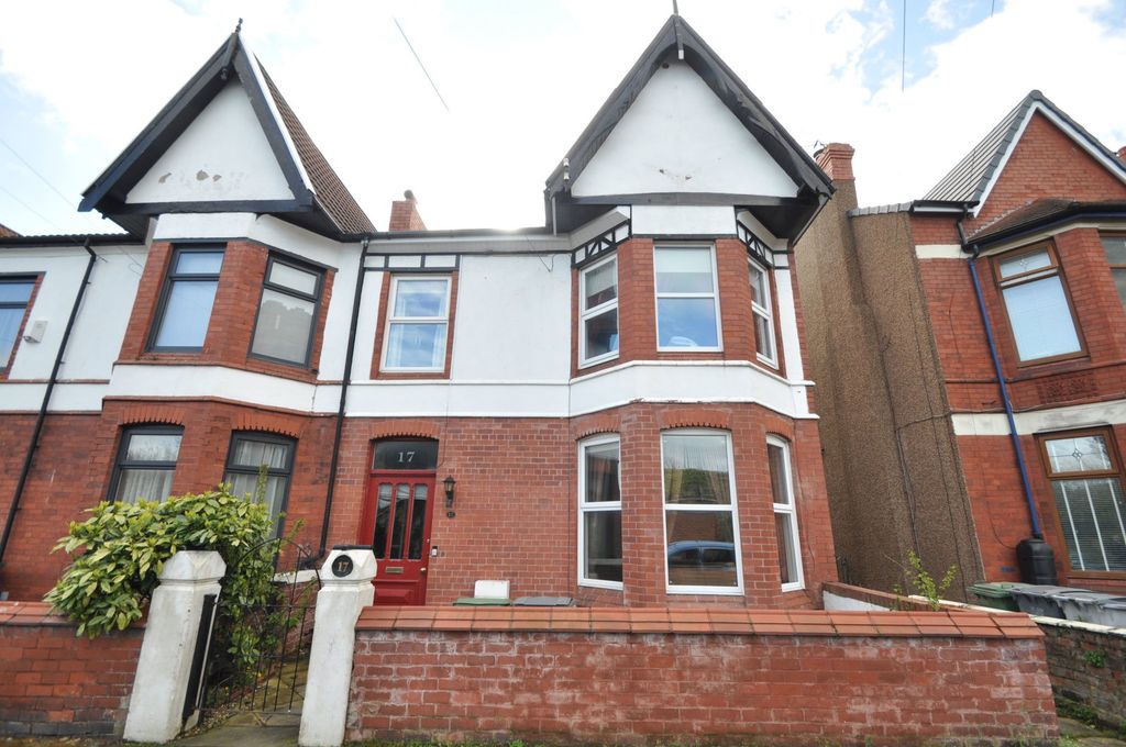 Property photo 1 of 47