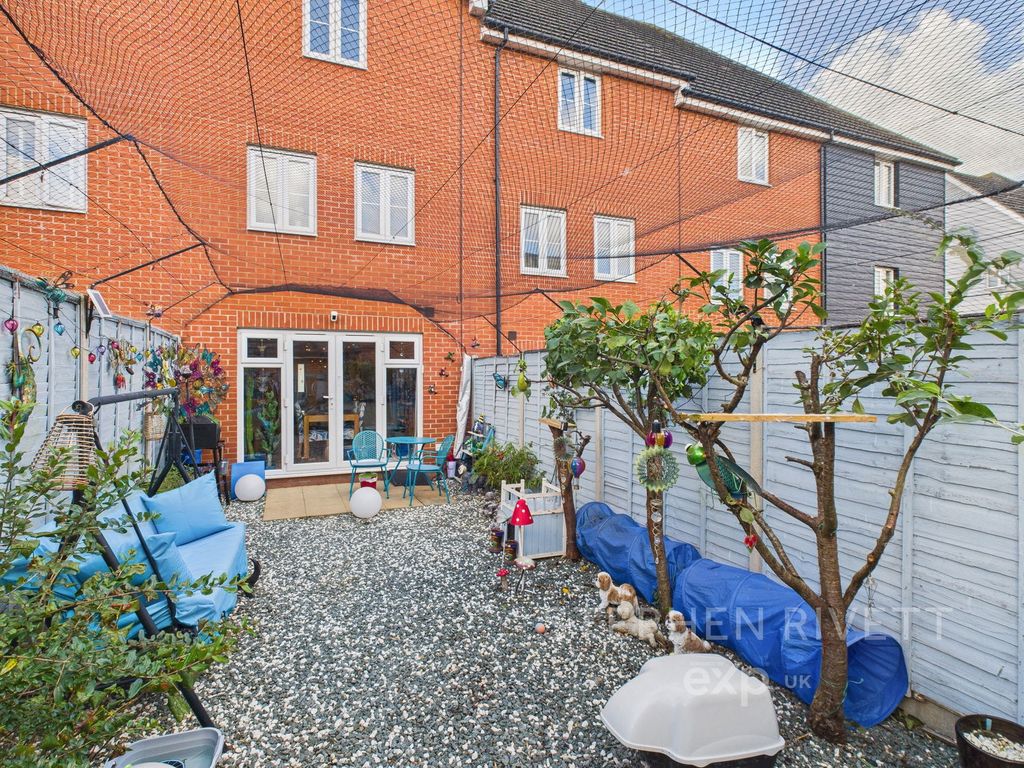 Property photo 3 of 13