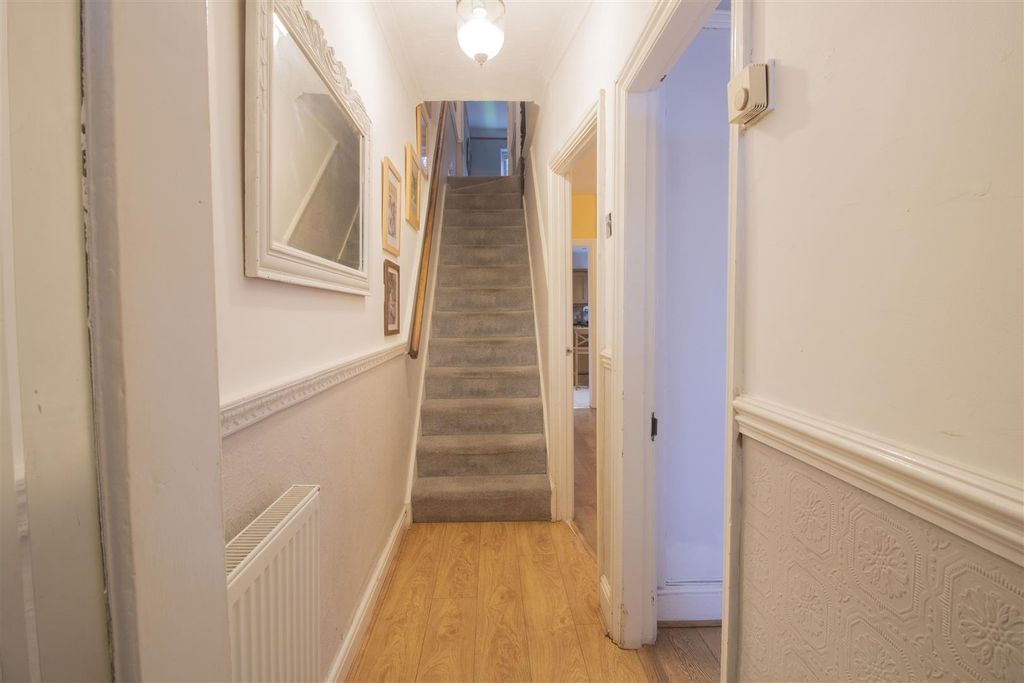 Property photo 2 of 29 Img_1100_1.Jpg