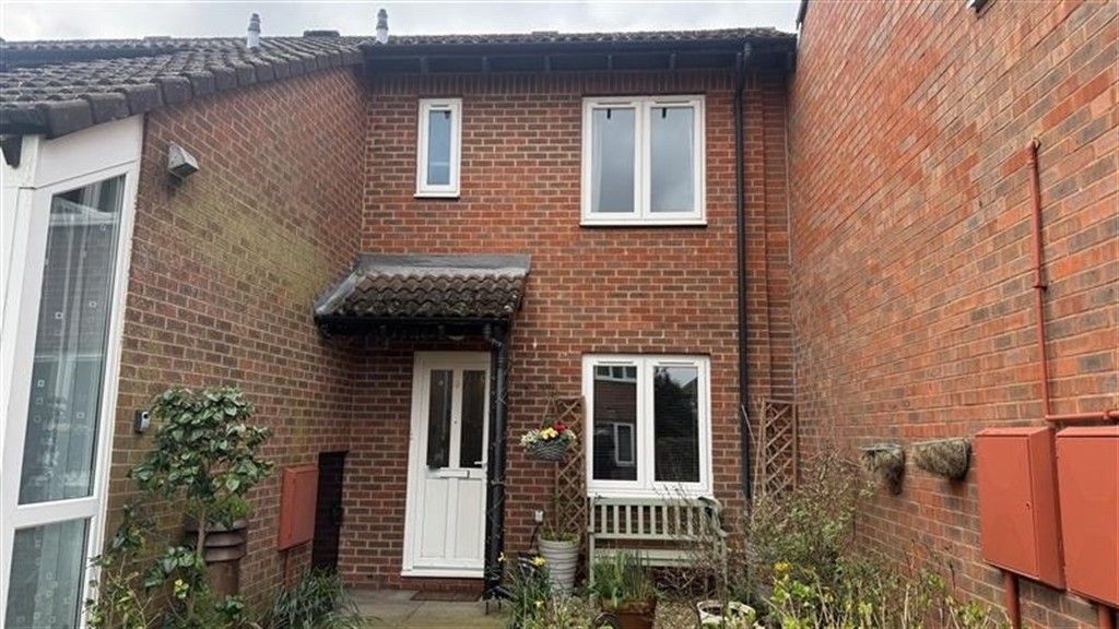 Property photo 1 of 6 Front