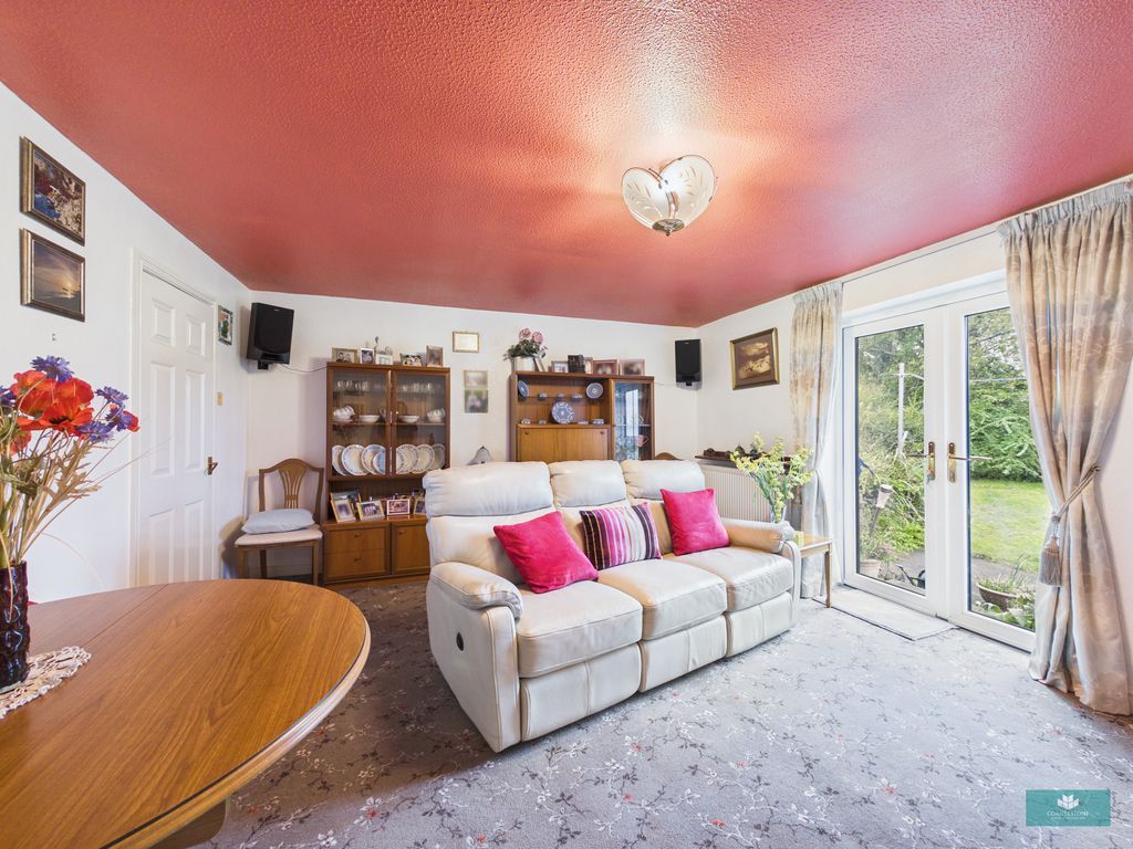 Property photo 2 of 17 Photo 7