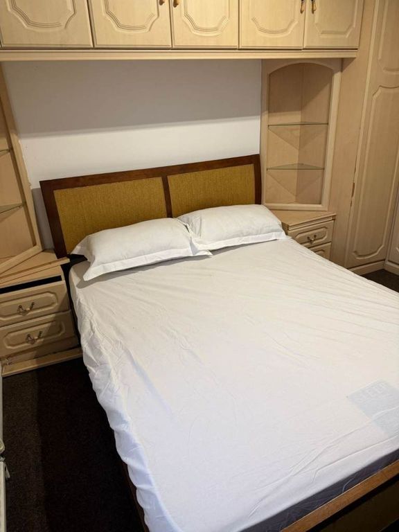 Property photo 1 of 3