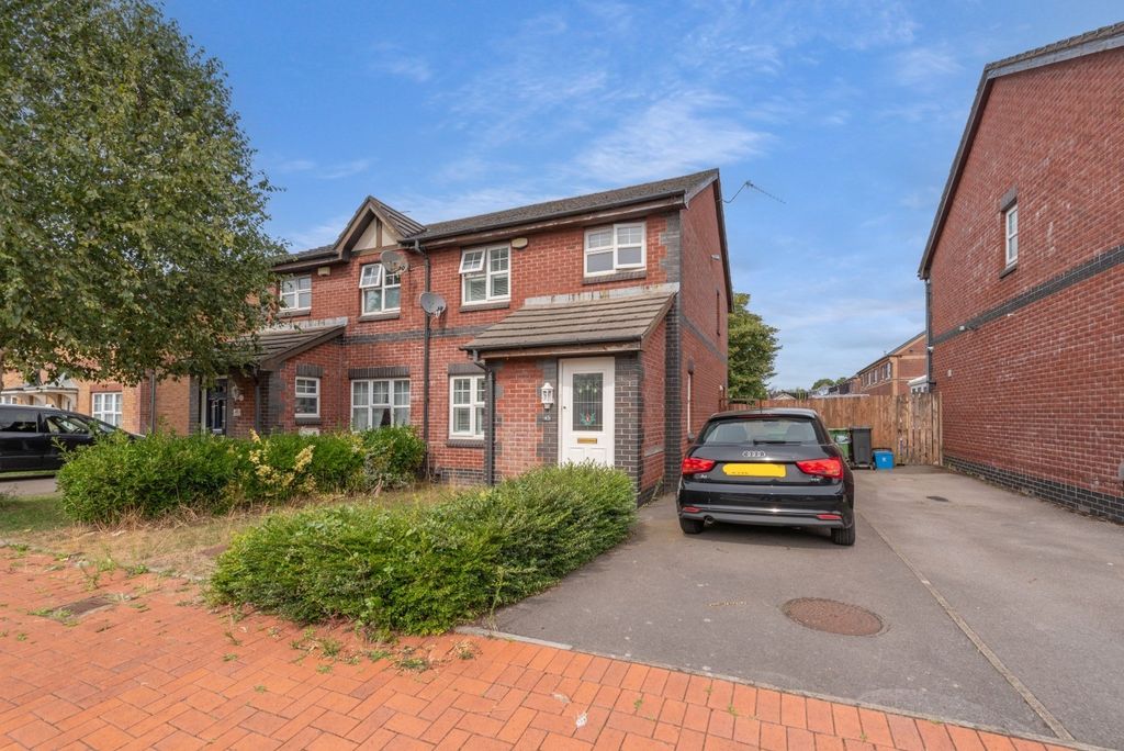 Property photo 1 of 22 4459670