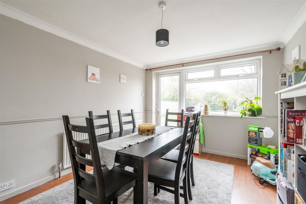 Property photo 3 of 12 220 Kineton Green Road_8.Jpg