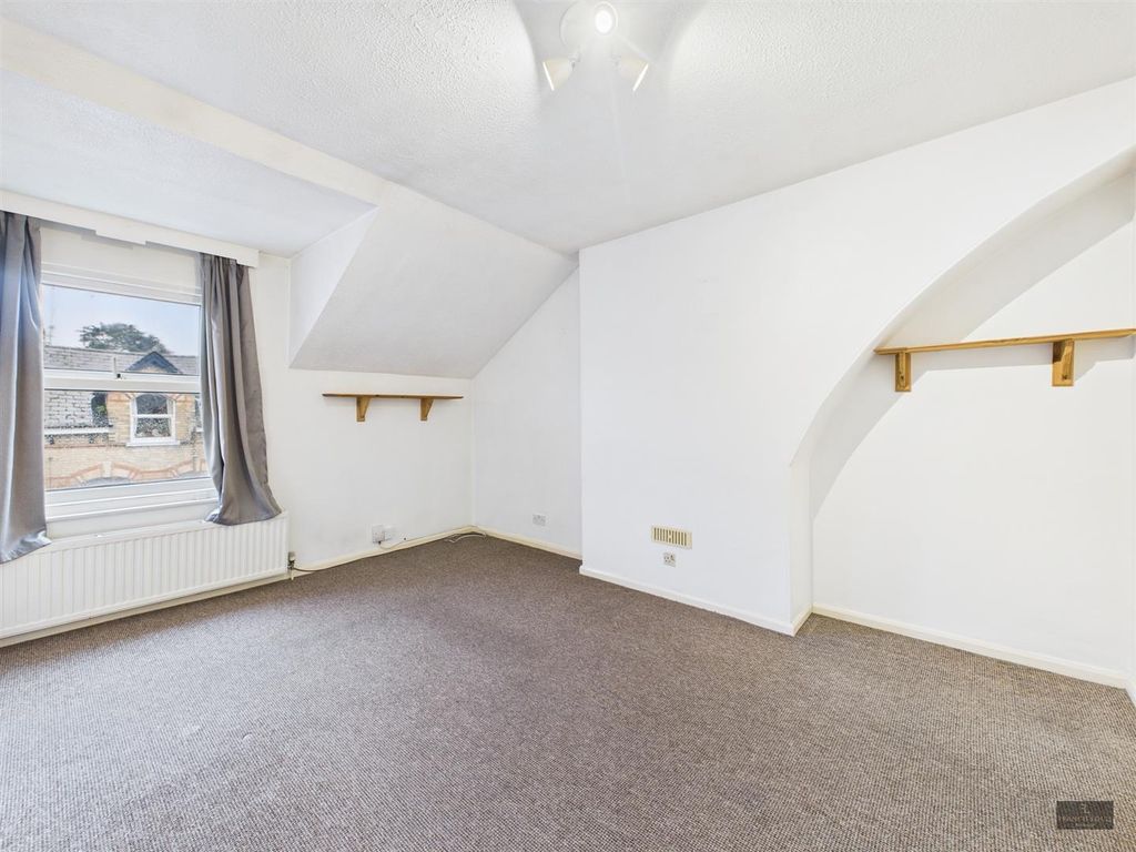 Property photo 1 of 7 Cam02887G0-Pr0518-Still005.Jpg