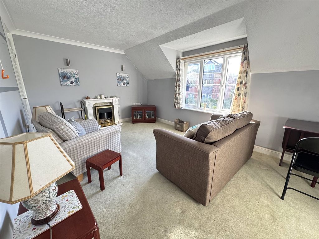 Property photo 3 of 9 Picture No. 10