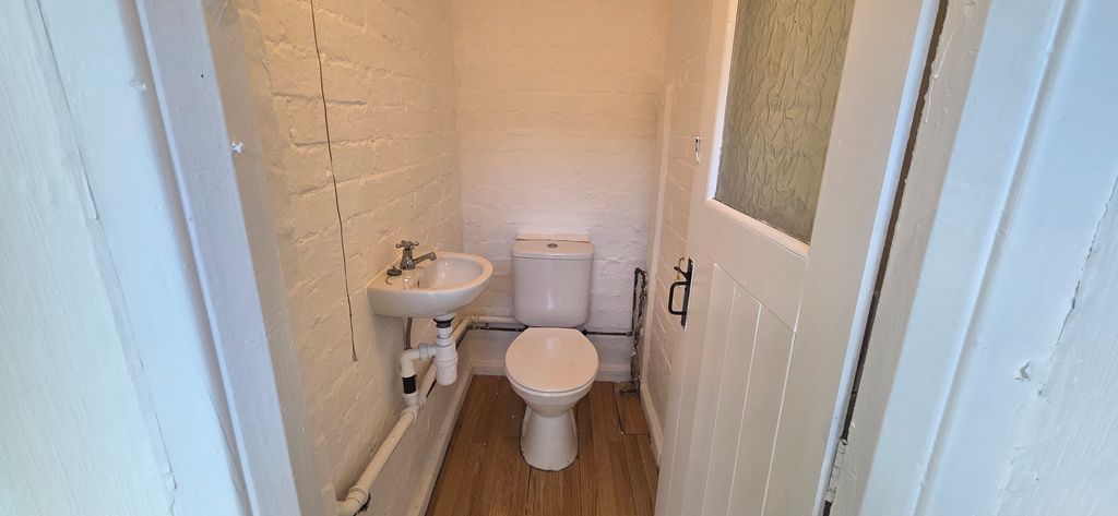 Property photo 2 of 13 Photo 1