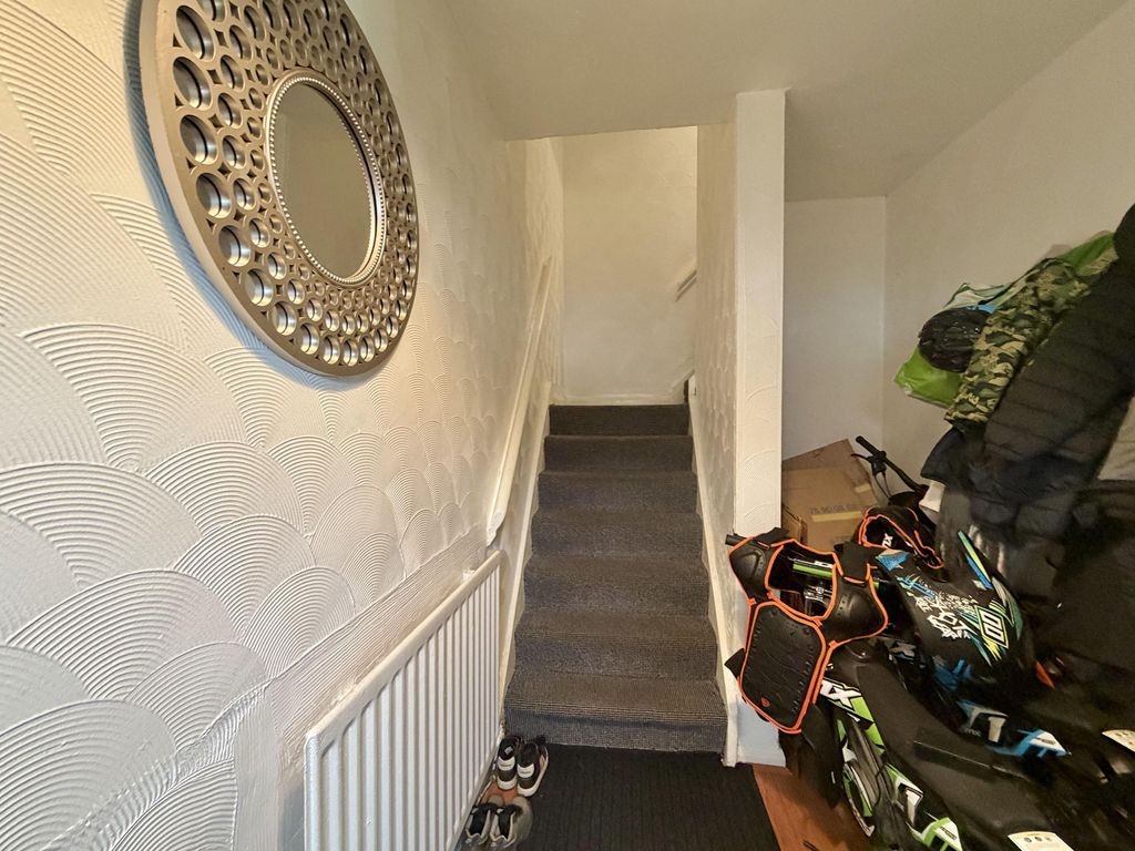 Property photo 3 of 13 Img_9565.Jpg