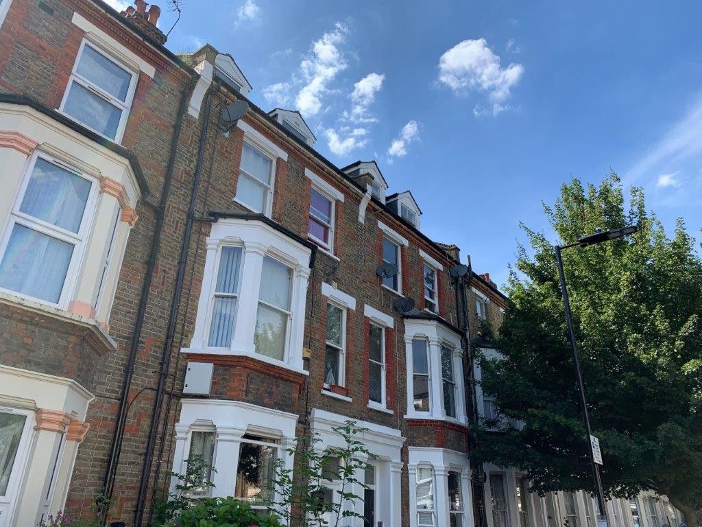 Property photo 3 of 8