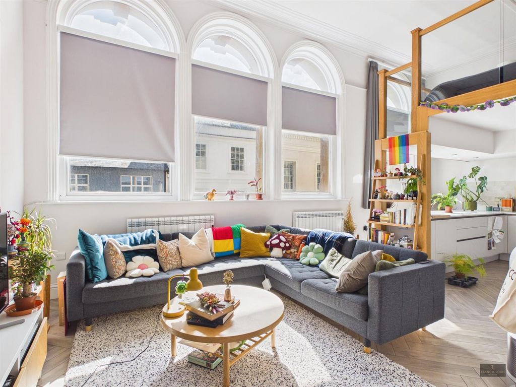 Property photo 1 of 7 172c70A61725463E86762701Bc969A57_100_Cam02887G0-Pr
