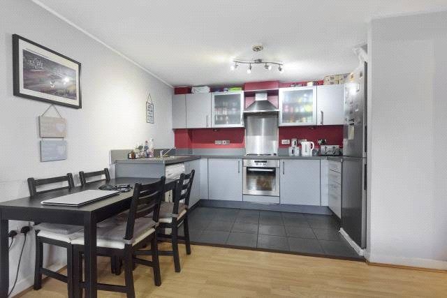 Property photo 3 of 8 Picture No. 06