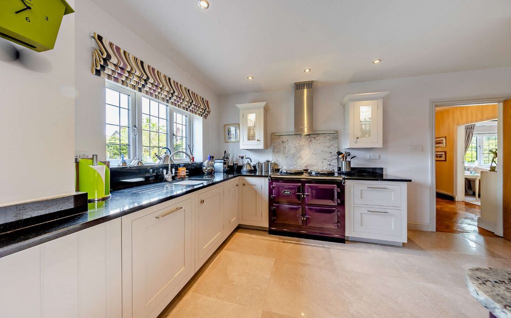 Property photo 3 of 13 Picture No. 08