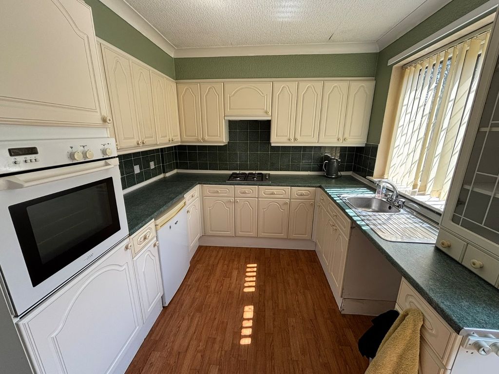 Property photo 3 of 9 Picture No. 08