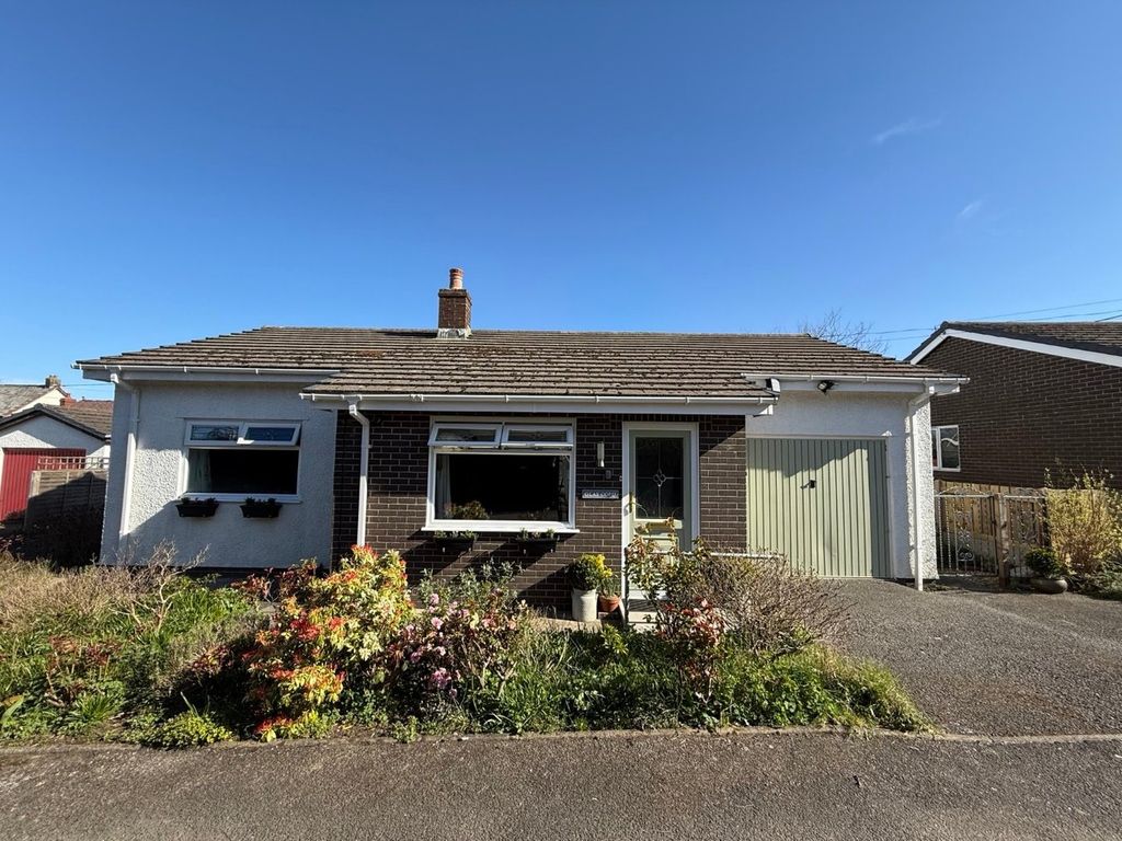 Property photo 1 of 25