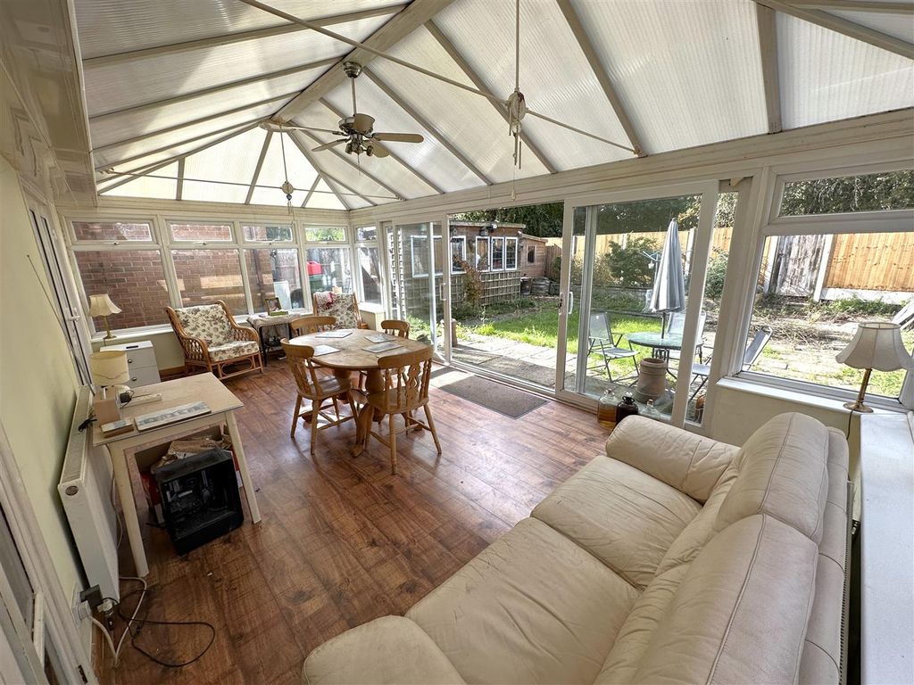 Property photo 2 of 17 Large Conservatory 435