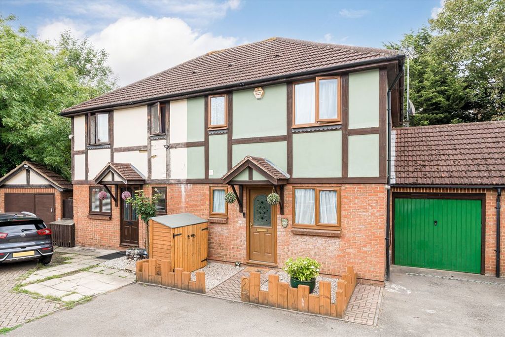 Property photo 1 of 7