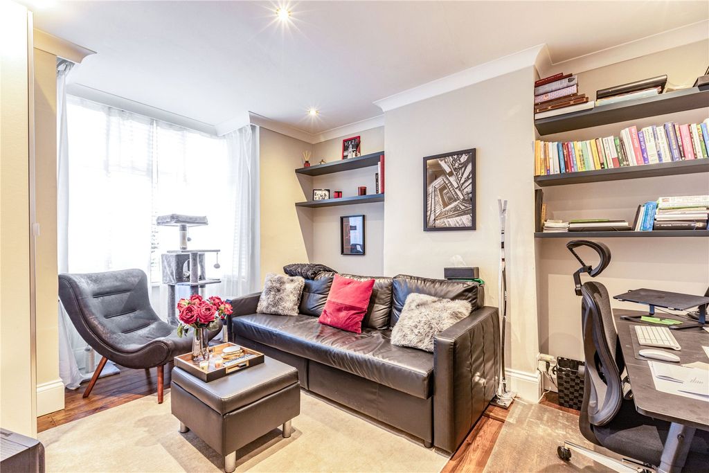 Property photo 3 of 12 Picture No. 45