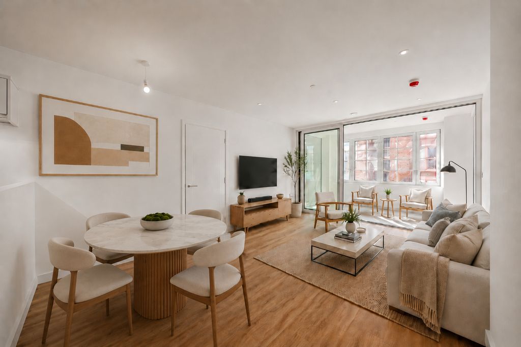 Property photo 1 of 15 Hackney Wick E3-3.Jpg