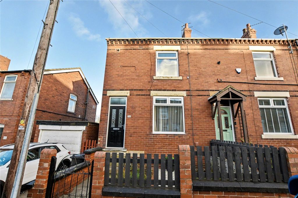 Property photo 1 of 13 Picture No. 12