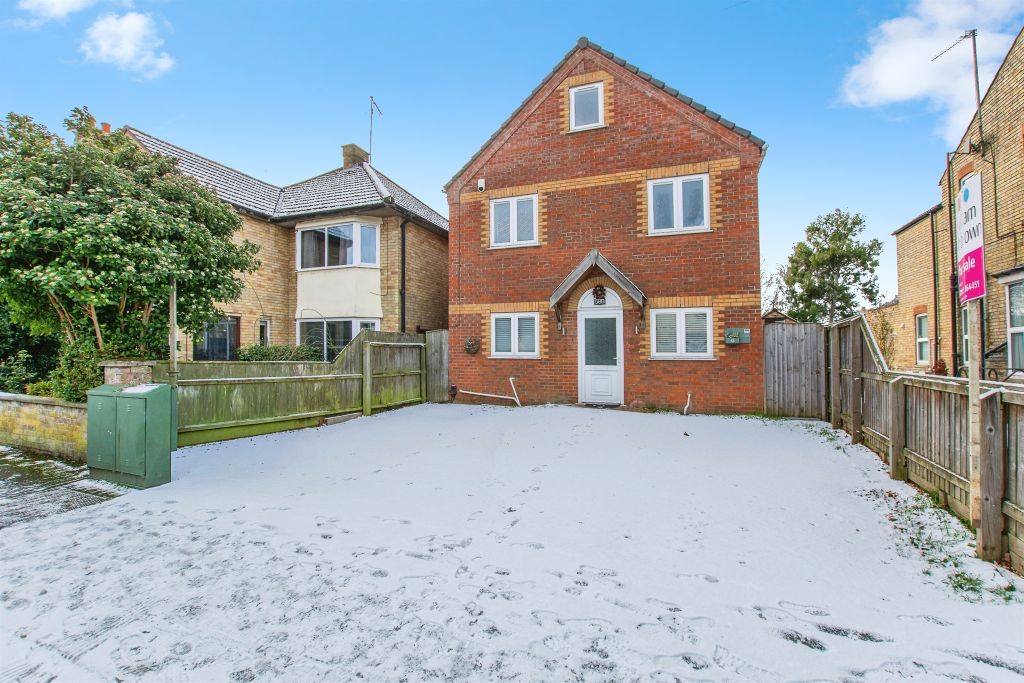 Property photo 1 of 24