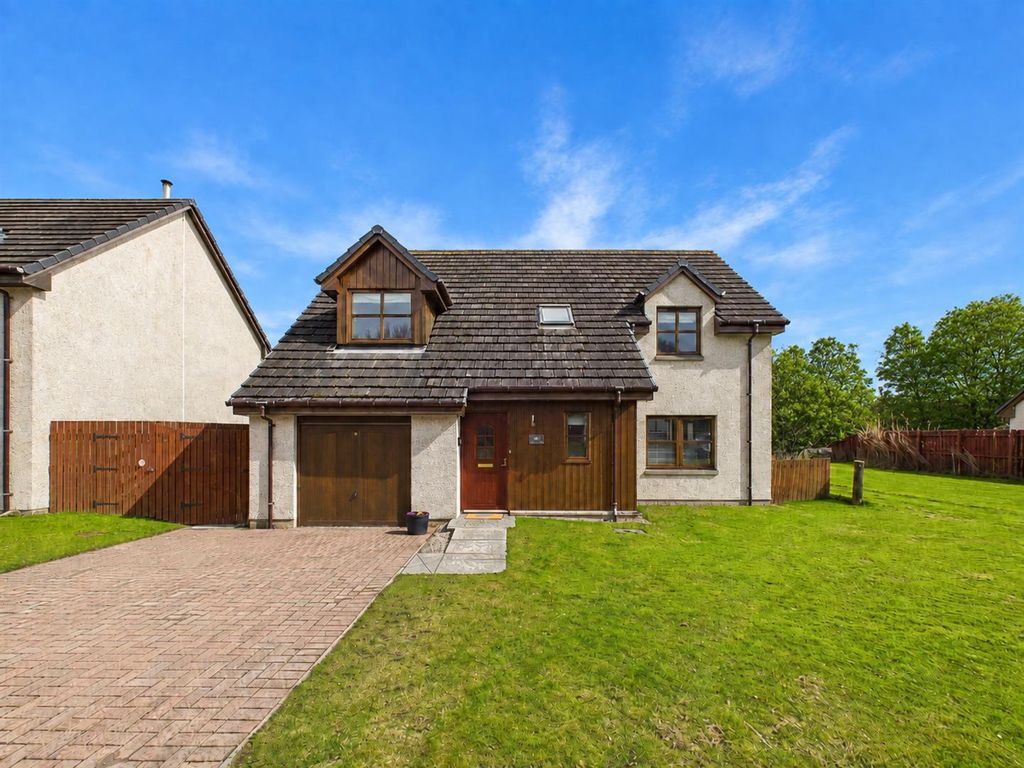 Property photo 1 of 26 2 Carn Elrig View Aviemore