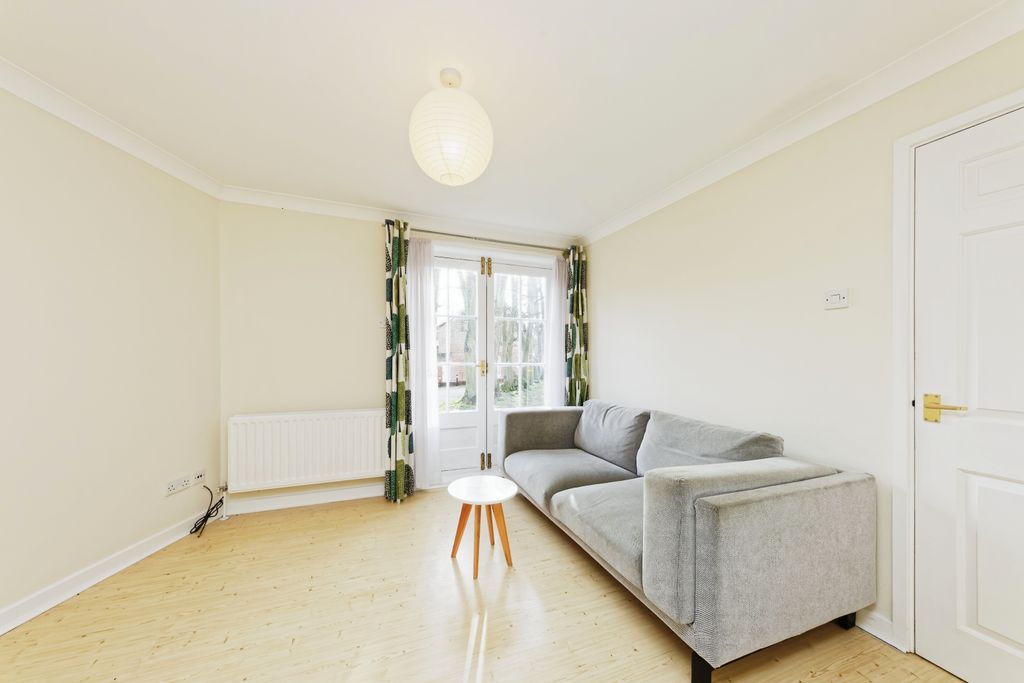 Property photo 2 of 17 Photography