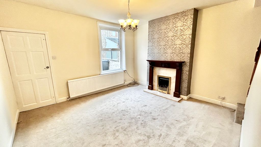 Property photo 3 of 13 3