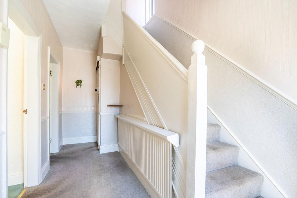 Property photo 3 of 15 Hallway