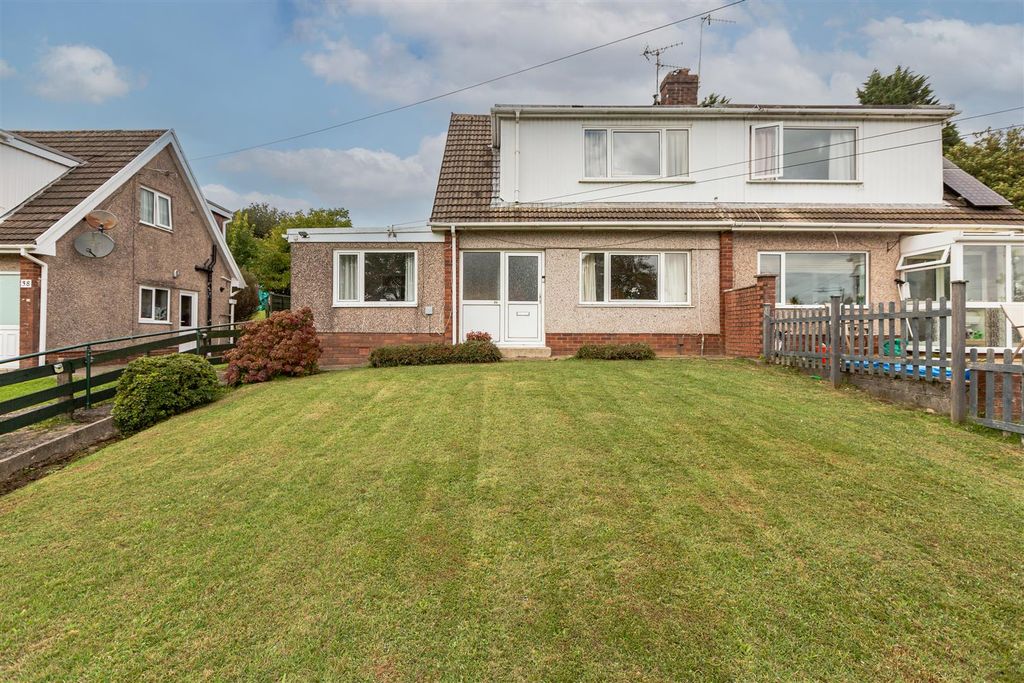 Property photo 1 of 30