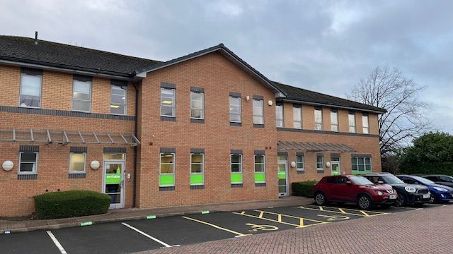 Property photo 1 of 5