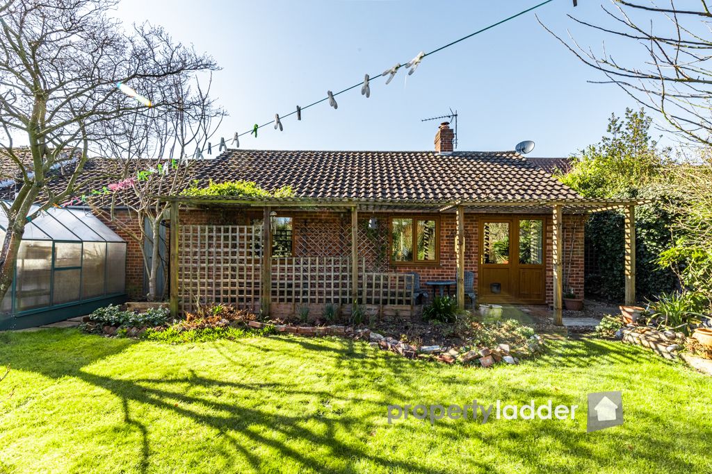 Property photo 1 of 18 1 School Road - Pl-31