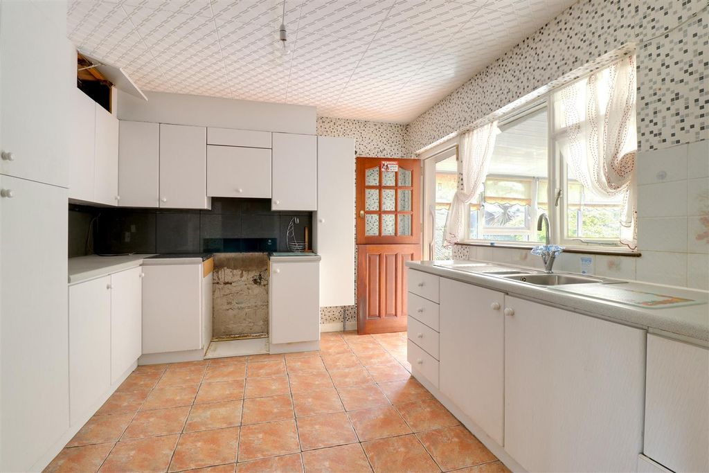 Additional image 4 of 3 bed detached bungalow for sale1 Rose Park, Newtownards BT23