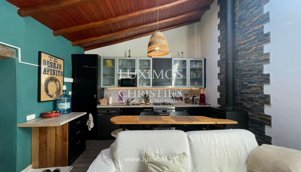 Property photo 3 of 25