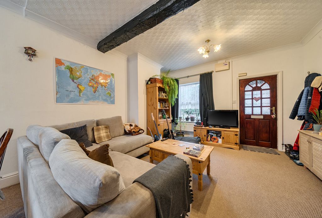 Property photo 2 of 11 1376883-12-6911E0...