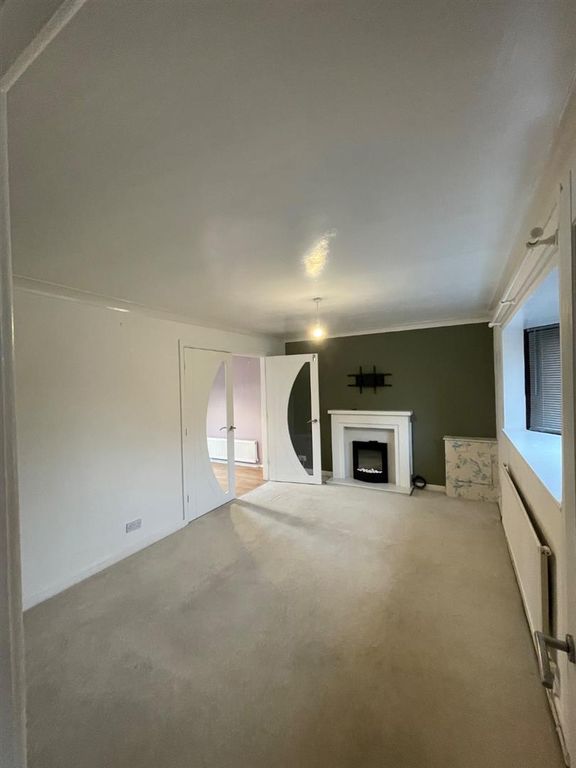 Property photo 2 of 14 Tempimageblnkxx.Jpg