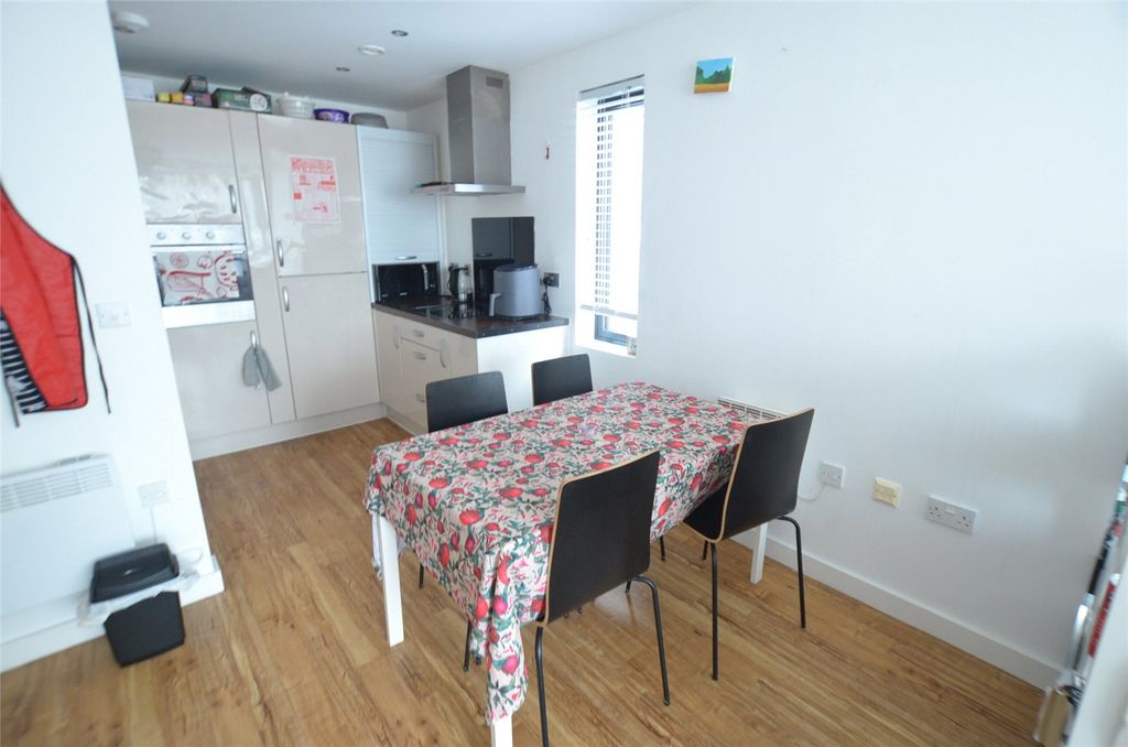 Property photo 3 of 11 Picture No. 05