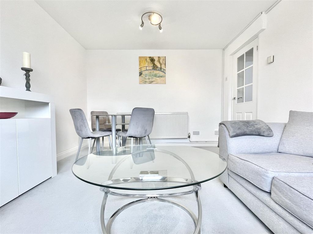 Property photo 2 of 19 Img_3725.Jpeg